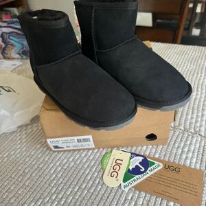 Ugg Women's Black Boots Size 8